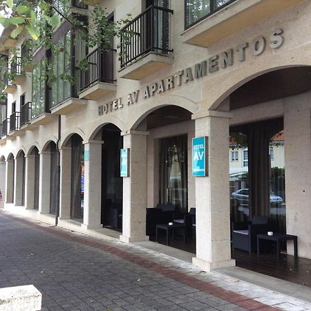 Hotel Av Apartamentos Lobios Zewnętrze zdjęcie