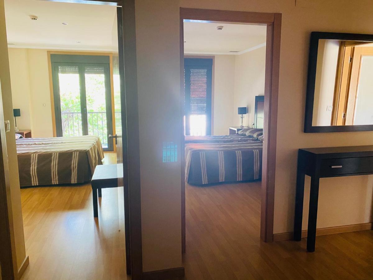 Hotel Av Apartamentos Lobios Zewnętrze zdjęcie