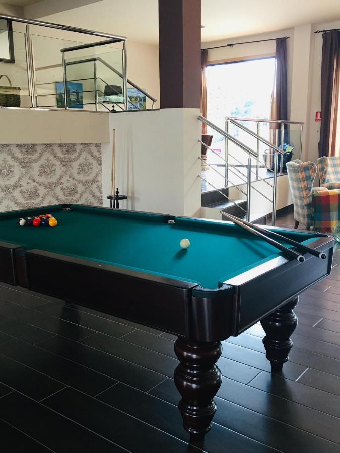 Hotel Av Apartamentos Lobios Zewnętrze zdjęcie