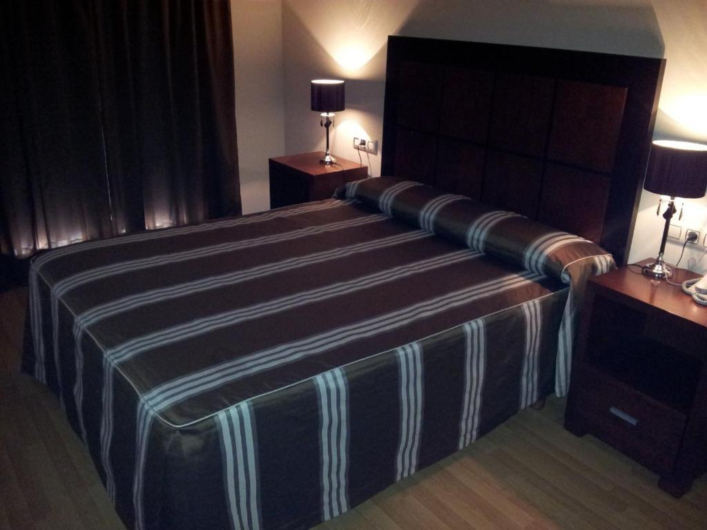 Hotel Av Apartamentos Lobios Pokój zdjęcie