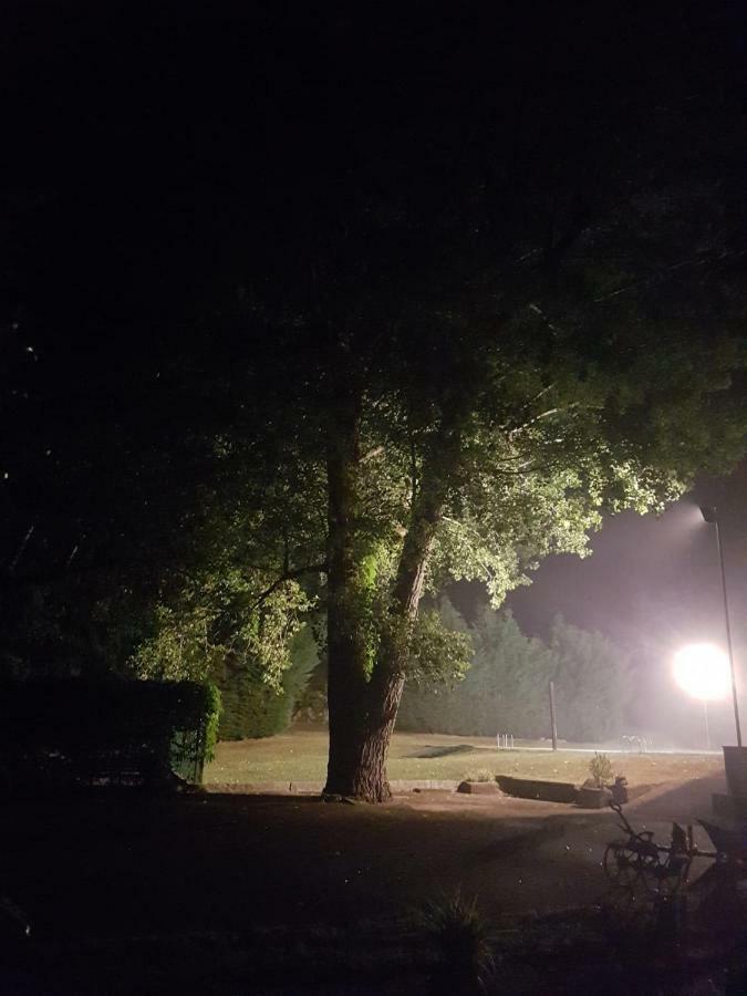 Hotel Av Apartamentos Lobios Zewnętrze zdjęcie