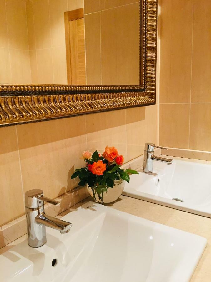 Hotel Av Apartamentos Lobios Zewnętrze zdjęcie